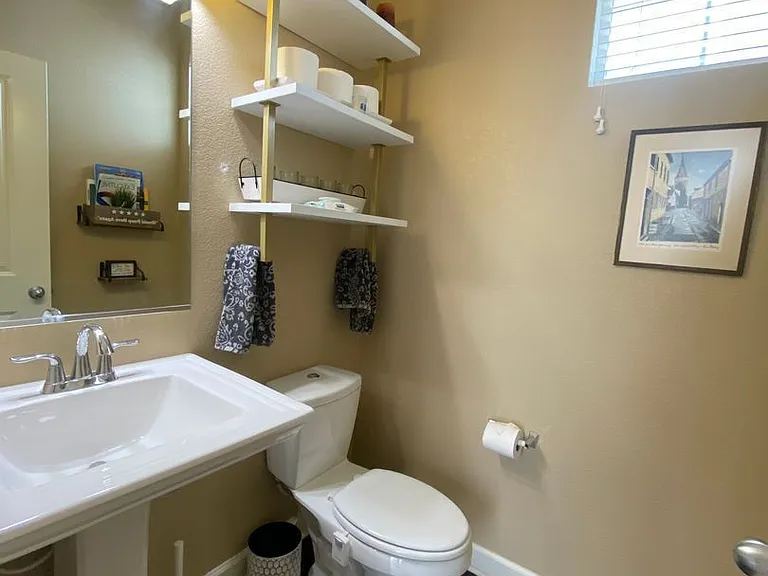 3428 Akron Ct — Photo 15