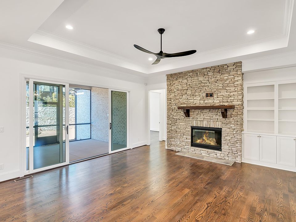 208 Chestnut Pond Ln, Simpsonville, SC 29681 Zillow