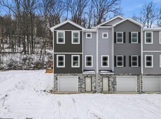 105 Frisco Ln, Bridgeport, WV