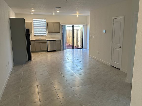 2nd image of 493 NE 12th St #493
