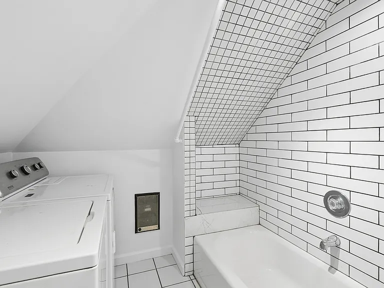 33575 N Lake Shore Dr #2 — Photo 7