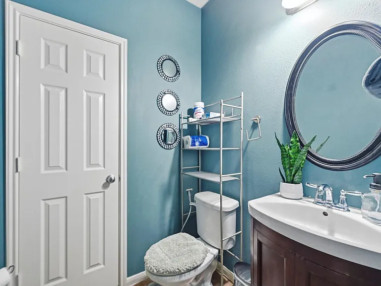 14403 Lakepointe Bend Ln — Photo 31