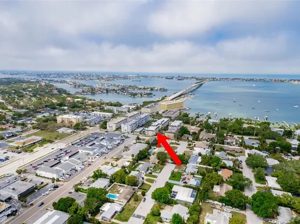 147 Bluff View Dr APT 206, Belleair Bluffs, FL 33770