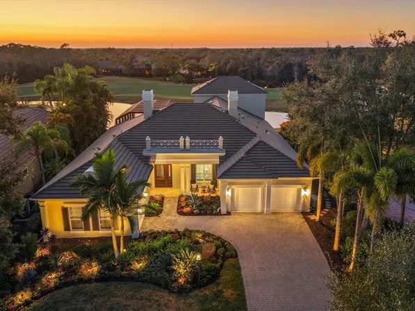 7520 Greystone St, Lakewood Ranch, FL 34202