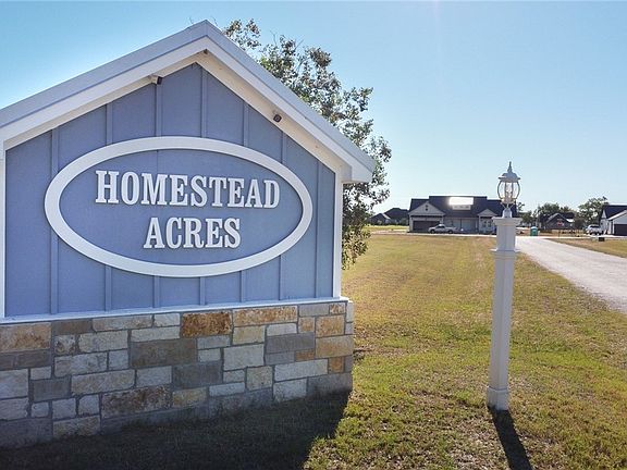 2nd image of 320 Honeycomb Dr