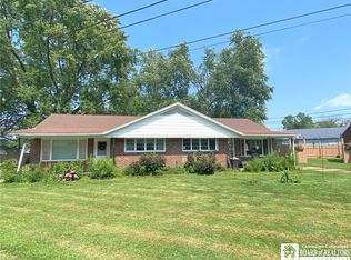 12 Crooked Brook Dr, Dunkirk, NY 14048