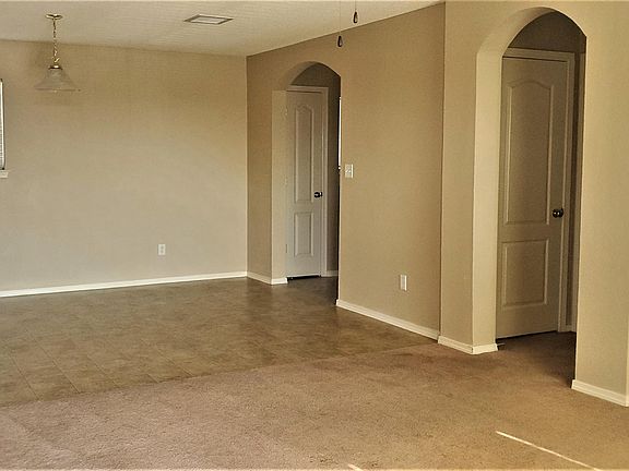 4th image of 3408 Blue Earth Ln APT C