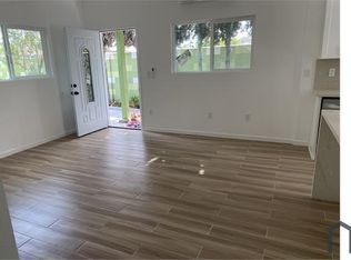 2961 W Rome Ave #B, Anaheim, CA 92804