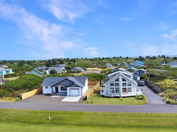 1050 Ocean Shores Boulevard, Ocean Shores, WA 98569