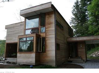 24 School St, Washington, CT 06793