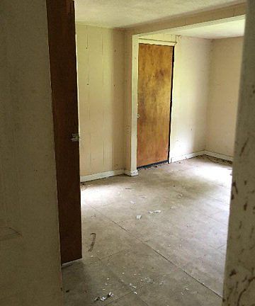 3rd image of 620 E Pearl St