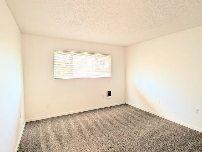 Kingcity Apartments — Photo 88