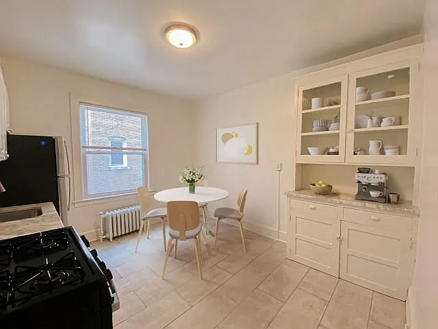 Studio, 600 sqft, $1,505 — Photo 2