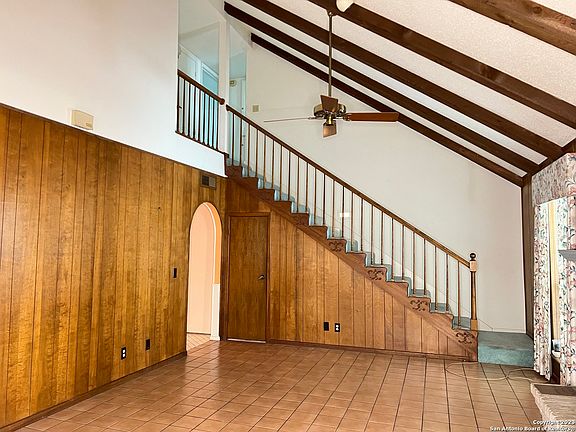 4th image of 6106 VANCE JACKSON RD #136