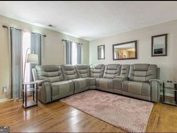 5th image of 2288 Cypress Point Way