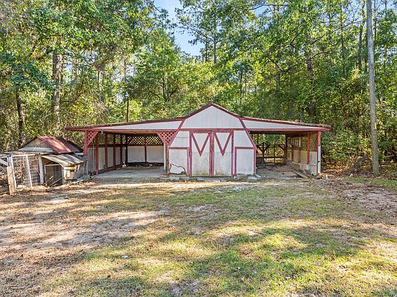 3rd image of 144 Lakeway Dr