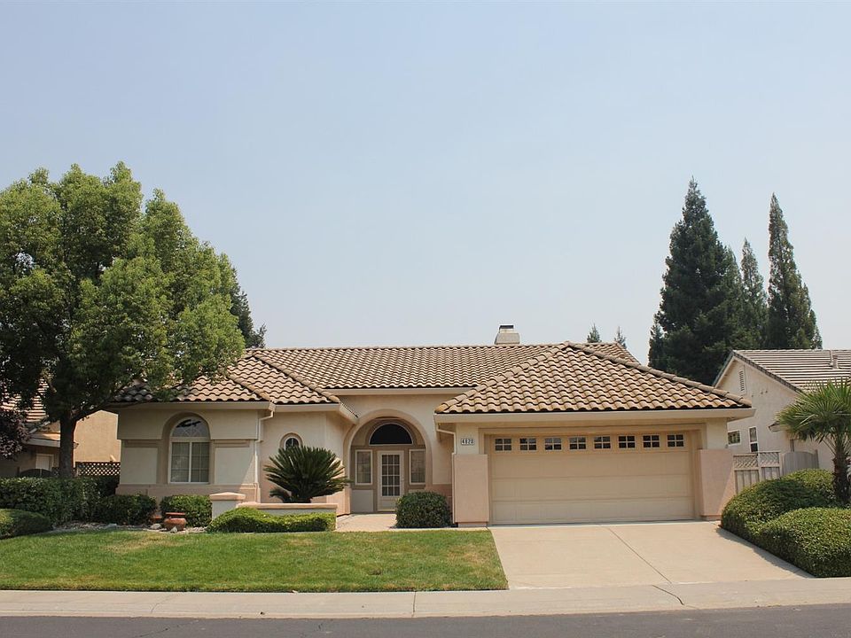 2nd image of 4820 Mount Rose Way