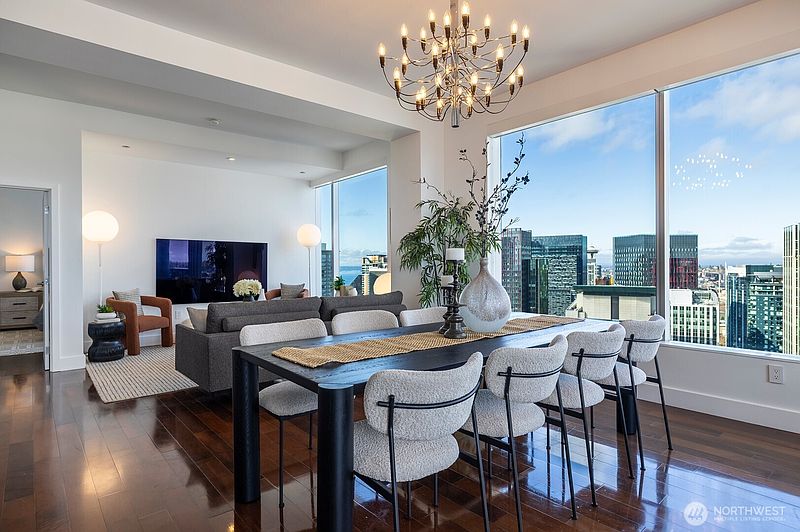 3rd image of 737 Olive Way #3702