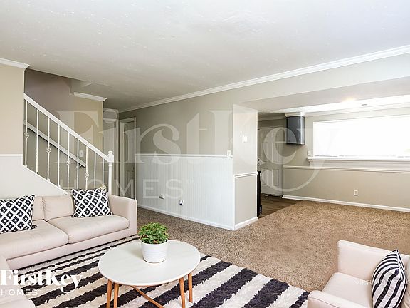 4th image of 3526 N Faculty Dr