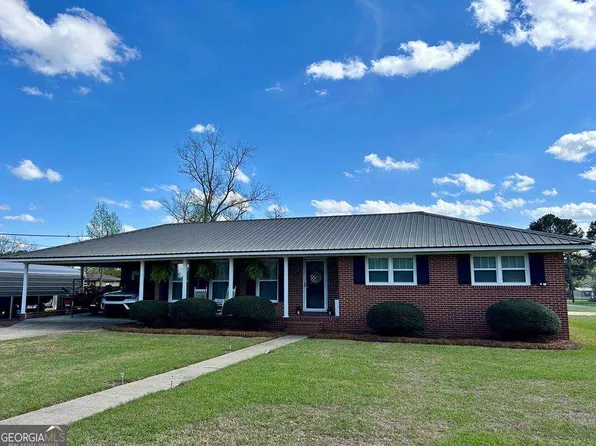 41 W Collins St, Sycamore, GA 31790