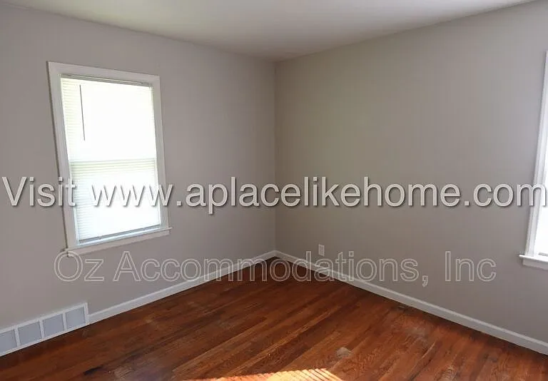 8918 E 74th St — Photo 14