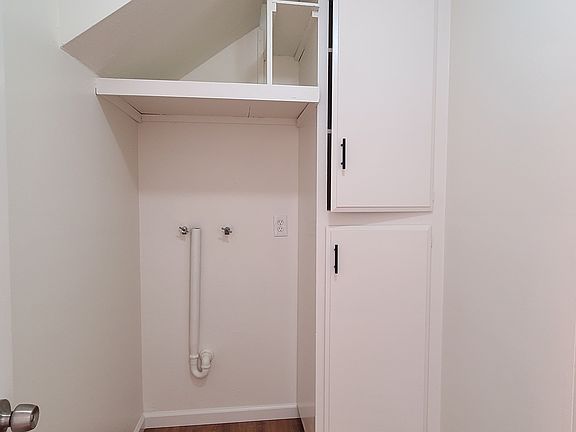 5th image of 5525 Sultana Ave APT E