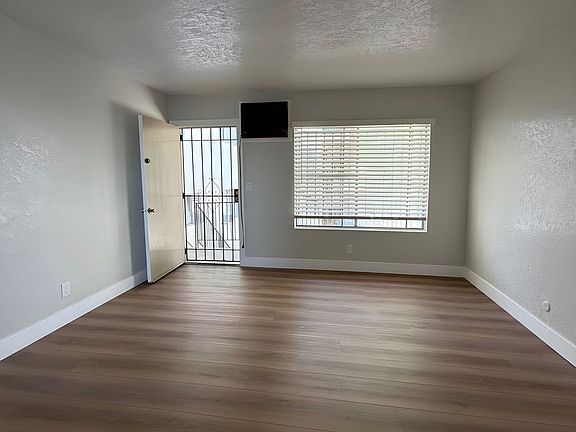 2nd image of 5261 Huntington Dr N APT 5