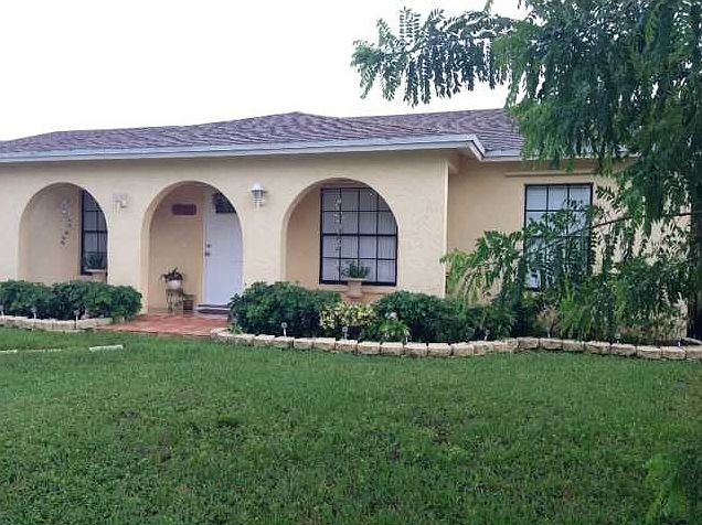 1st image of 11140 NW 28th St