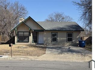 2811 Alan Shepard Dr, Kirby, TX 78219