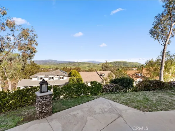 9862 Saint Marys Cir, Santa Ana, CA 92705