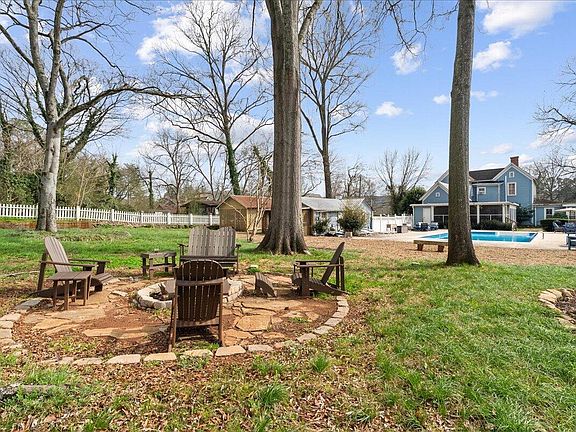 5th image of 38 Alabama St