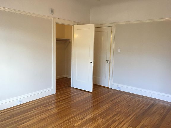 3rd image of 301 18th Ave APT 2