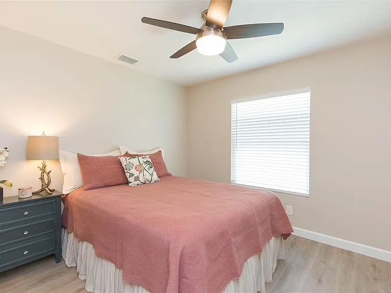 7308 S Juanita St — Photo 16