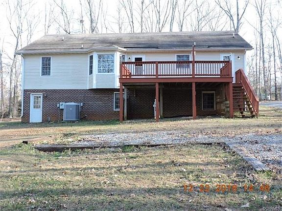 2nd image of 2068 Oak Leaf Dr