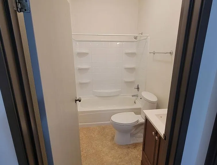 611 Lind Ave #204 — Photo 10