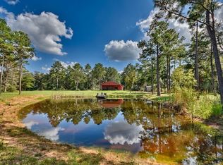 6158 Shunka Rd, New Ulm, TX 78950