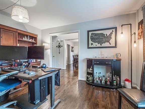 4th image of 817 Quarter Horse Ct