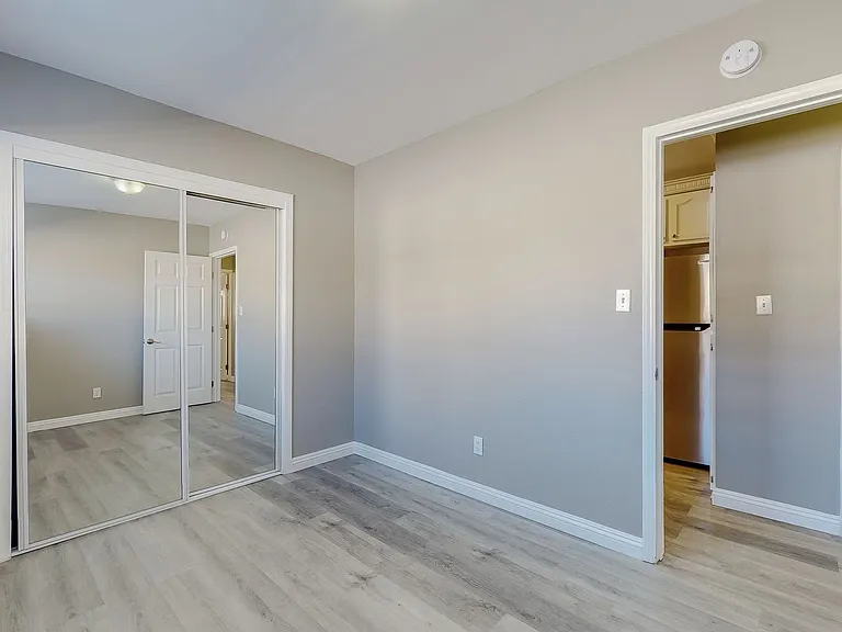 1818 N Kingsley Dr — Photo 54