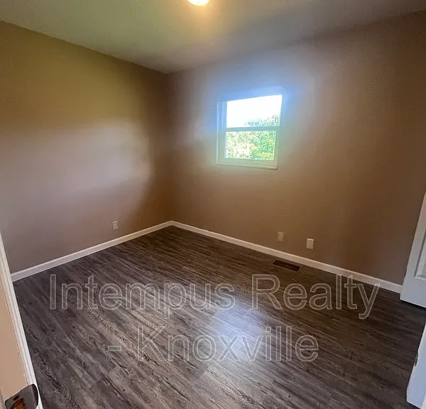 405 Iroquois Ln #1 — Photo 12