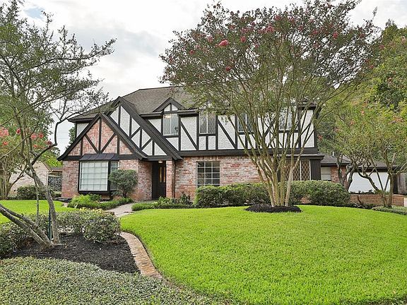 4th image of 8214 Vintage Creek Dr