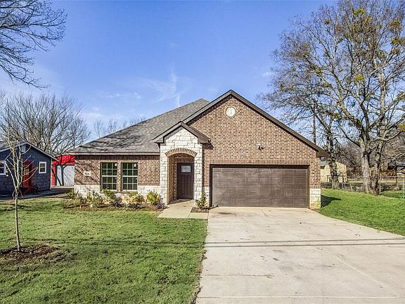 3rd image of 516 Stafford Dr
