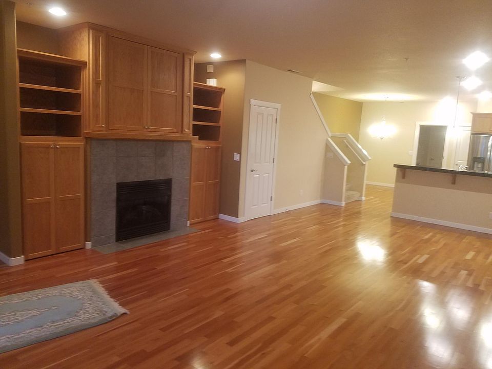 2nd image of 1434 SE Umatilla St