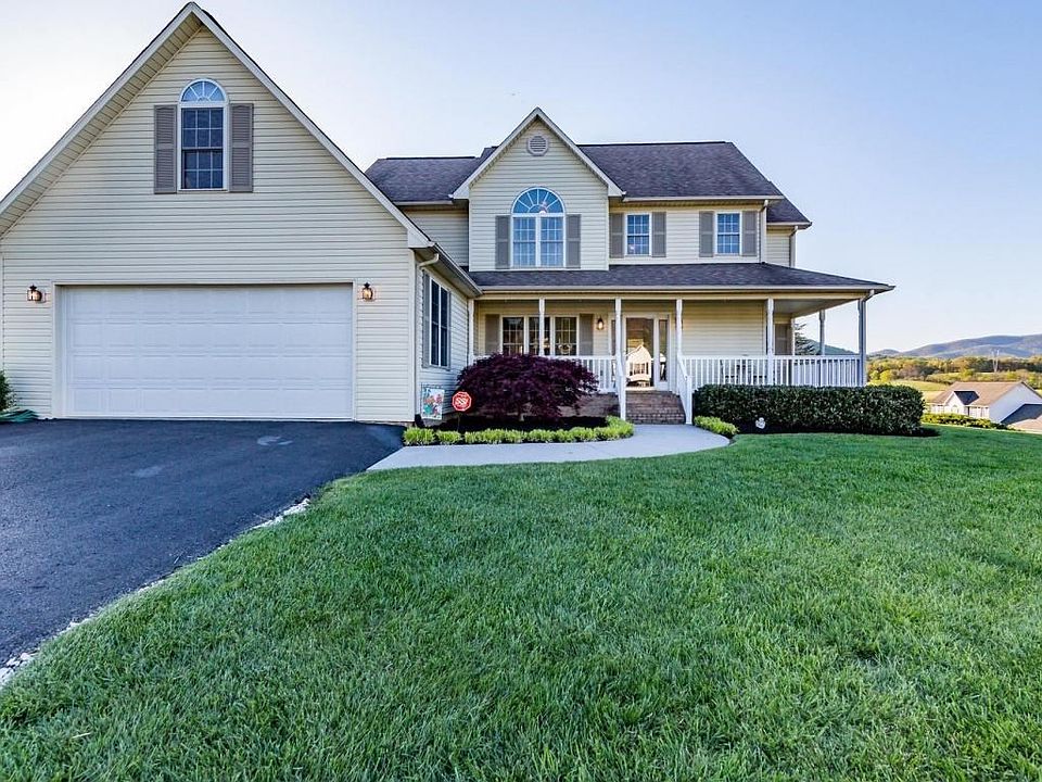 247 Brookfield Ln Front