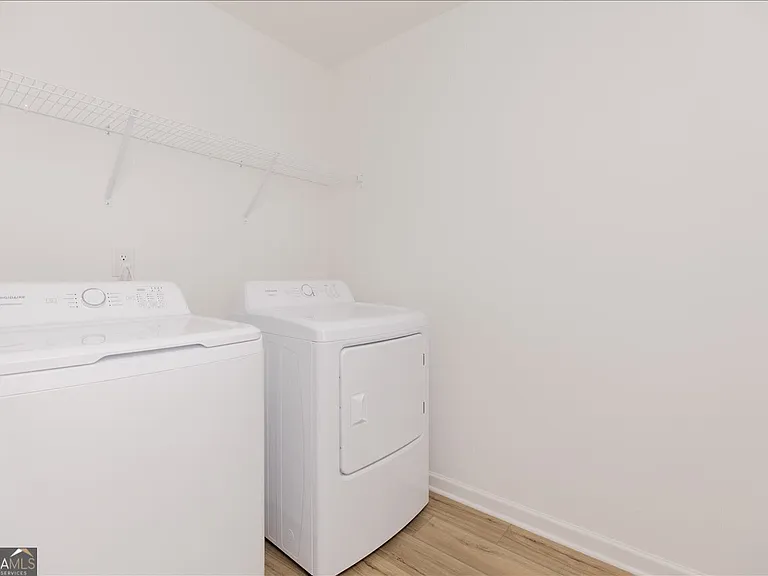 218 Hickory Ridge Trl — Photo 30