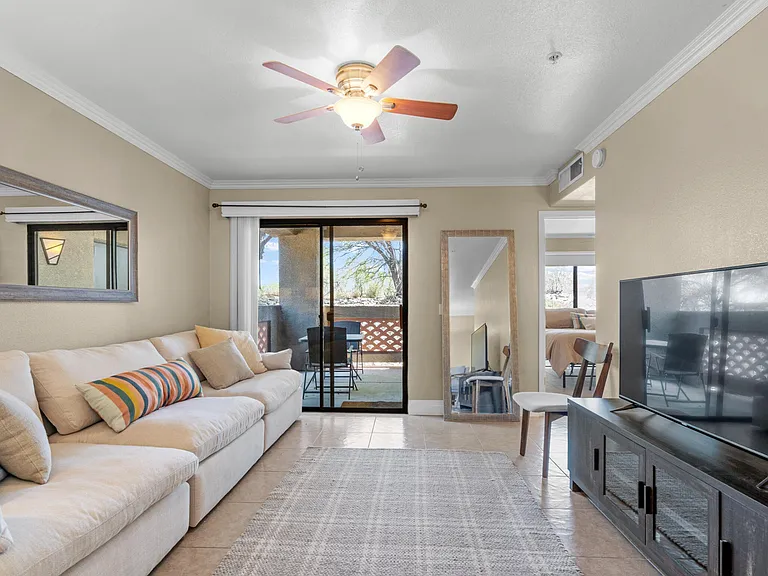 5751 N Kolb Rd #23104 — Photo 11