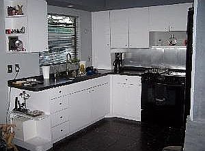 5th image of 1120 Portland Ave APT 6