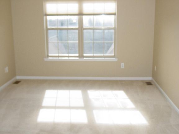 3rd image of 39477 Springwater Dr #39