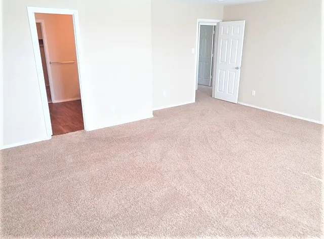 48 Daisy Dr — Photo 6