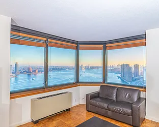 Rented by Luxury Habitat