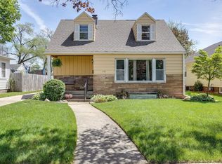 204 Miami Club Dr, Mishawaka, IN